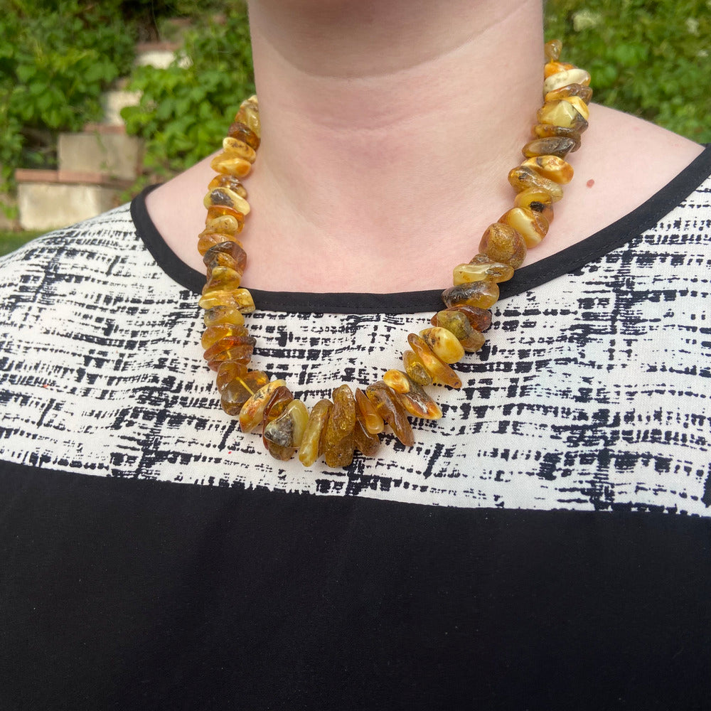 Graduated Multi-Scotch and Green Ivory Amber Necklace