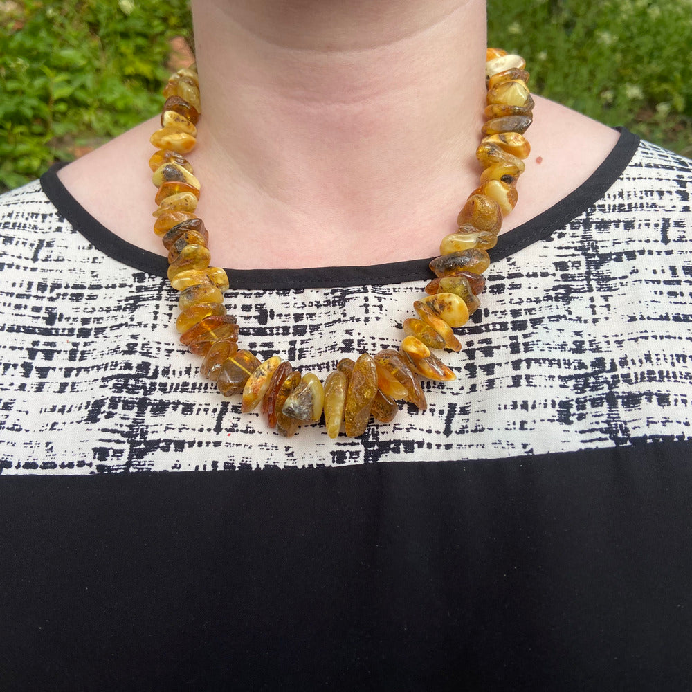 Graduated Multi-Scotch and Green Ivory Amber Necklace