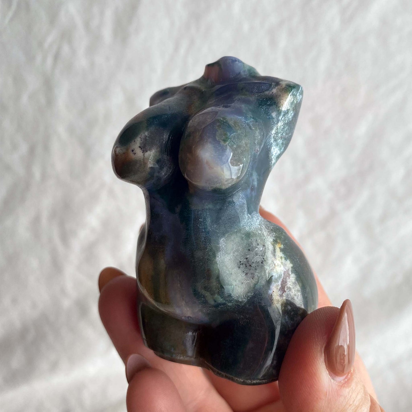 Moss Agate Venus Carving